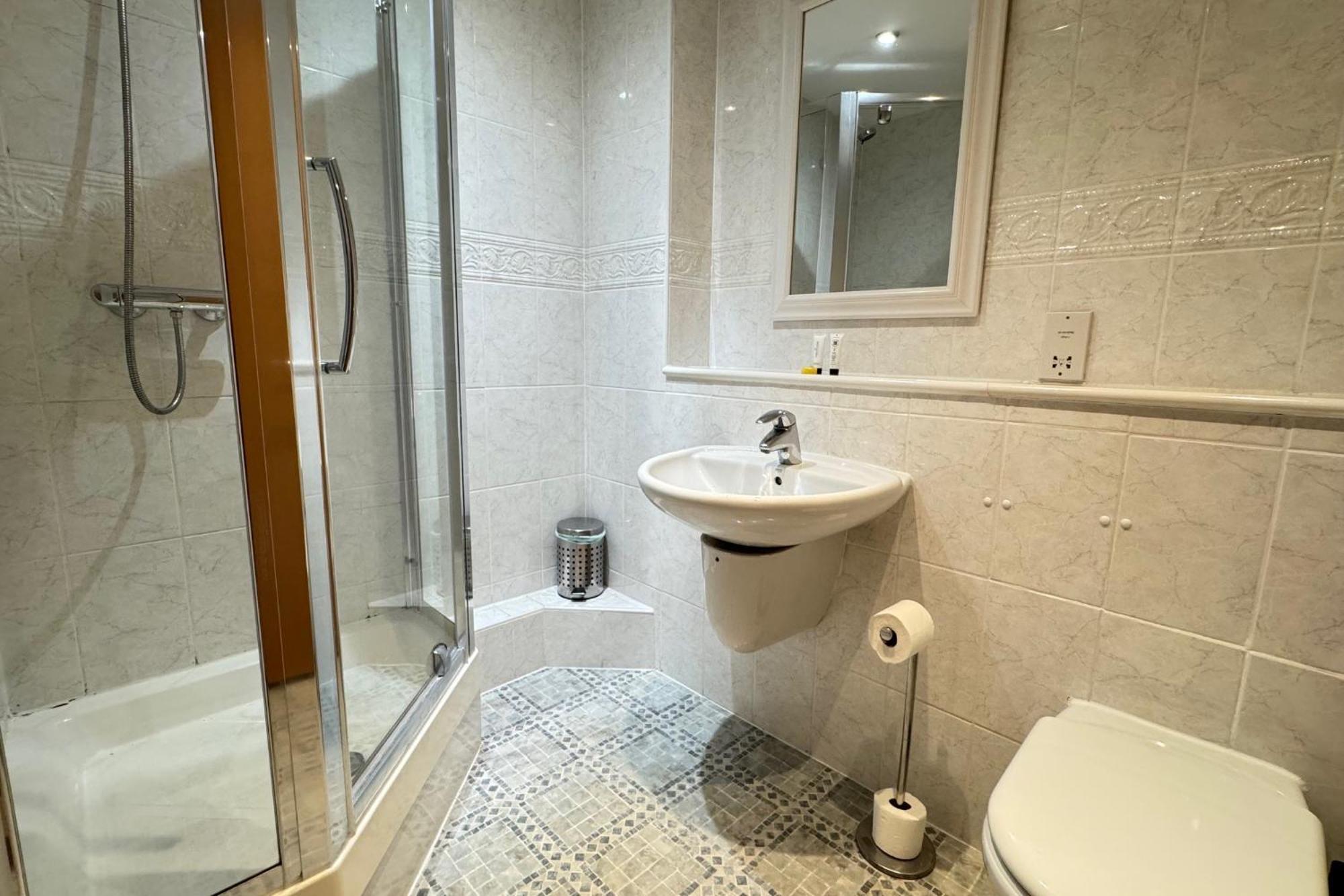 The Greenwich - Two Bedroom Apartment With Parking, Close To Ferry Terminals サウサンプトン エクステリア 写真