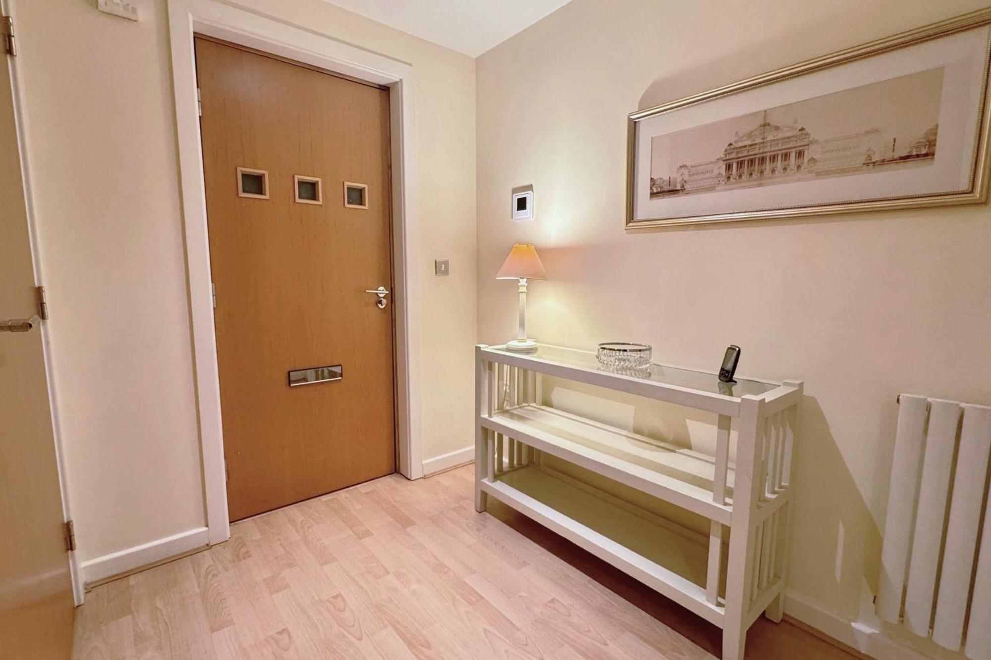 The Greenwich - Two Bedroom Apartment With Parking, Close To Ferry Terminals サウサンプトン エクステリア 写真